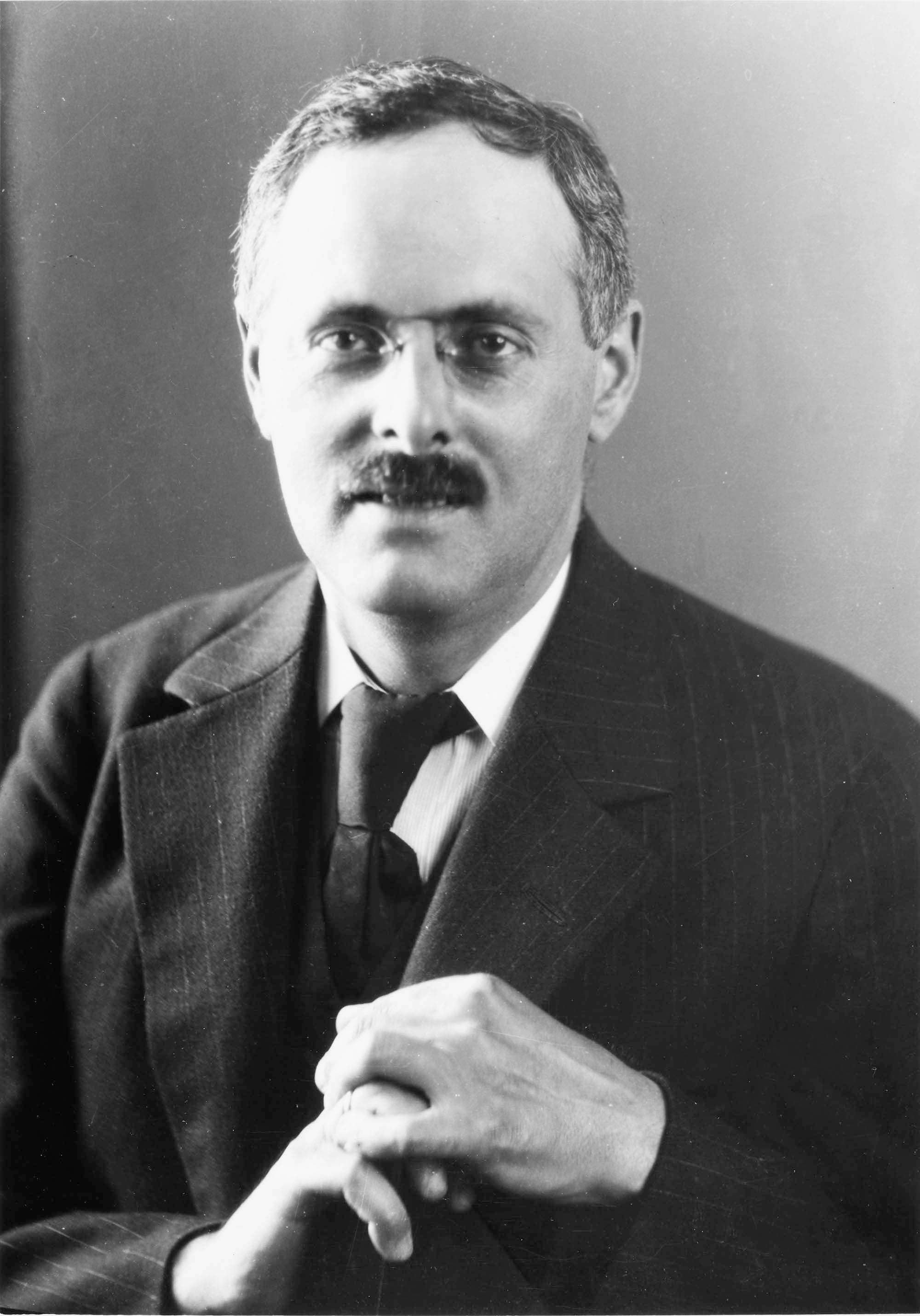 Rudolph Simonsen, 30.4.1889-28.3.1947.