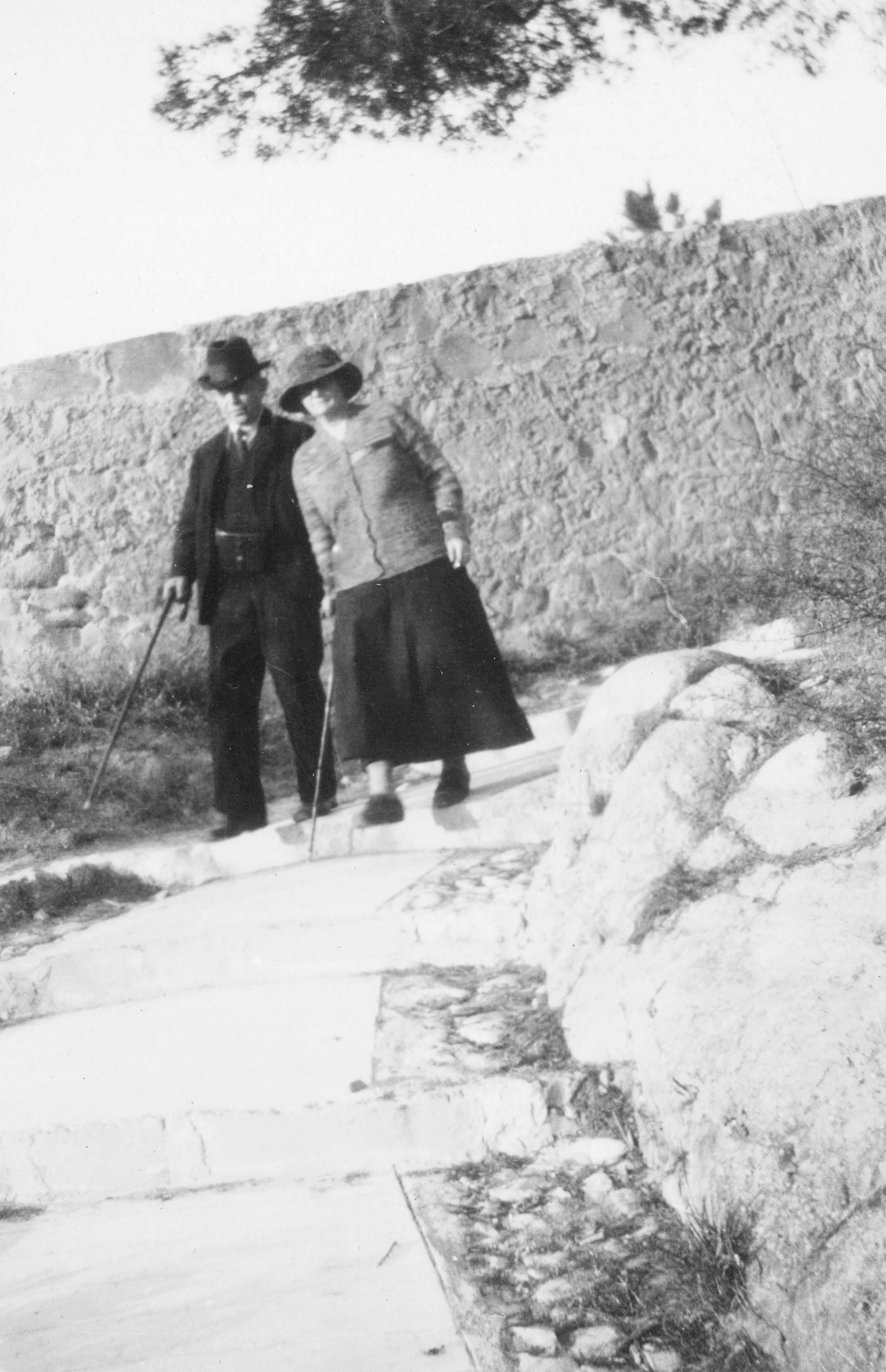 Carl Nielsen og Margrete Rosenberg. Menton, februar 1925.