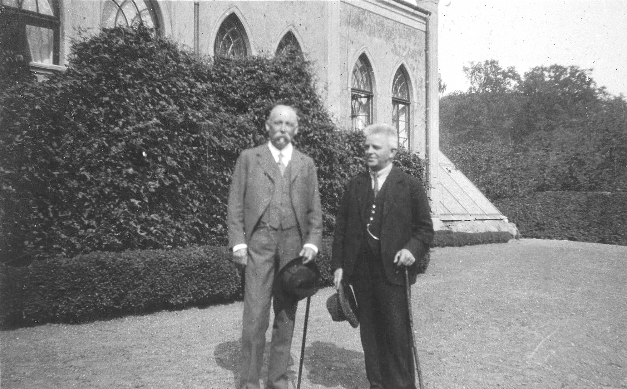 Med Cordt Trap ved Damgaard, juli-august 1925.