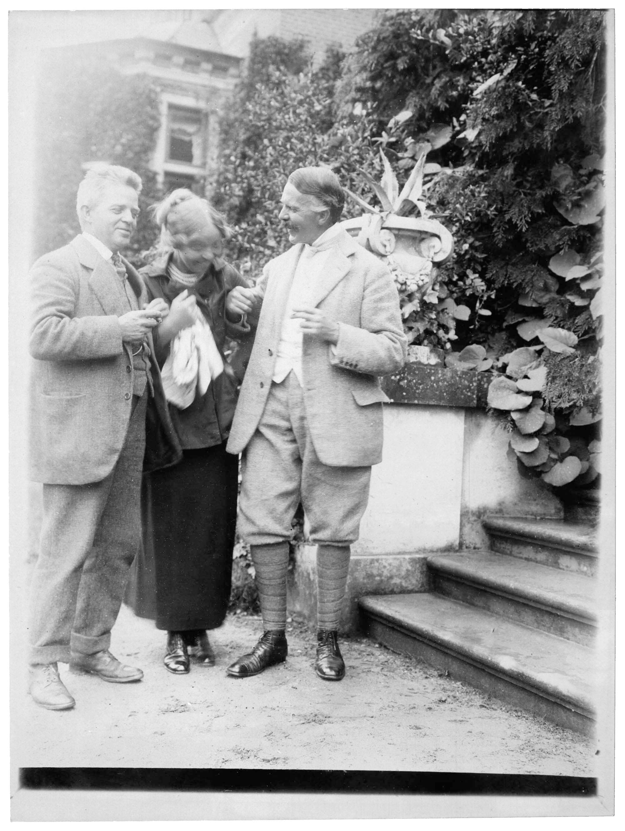 Fuglsang: Carl Nielsen, datteren Irmelin og Carl Bretton-Meyer.