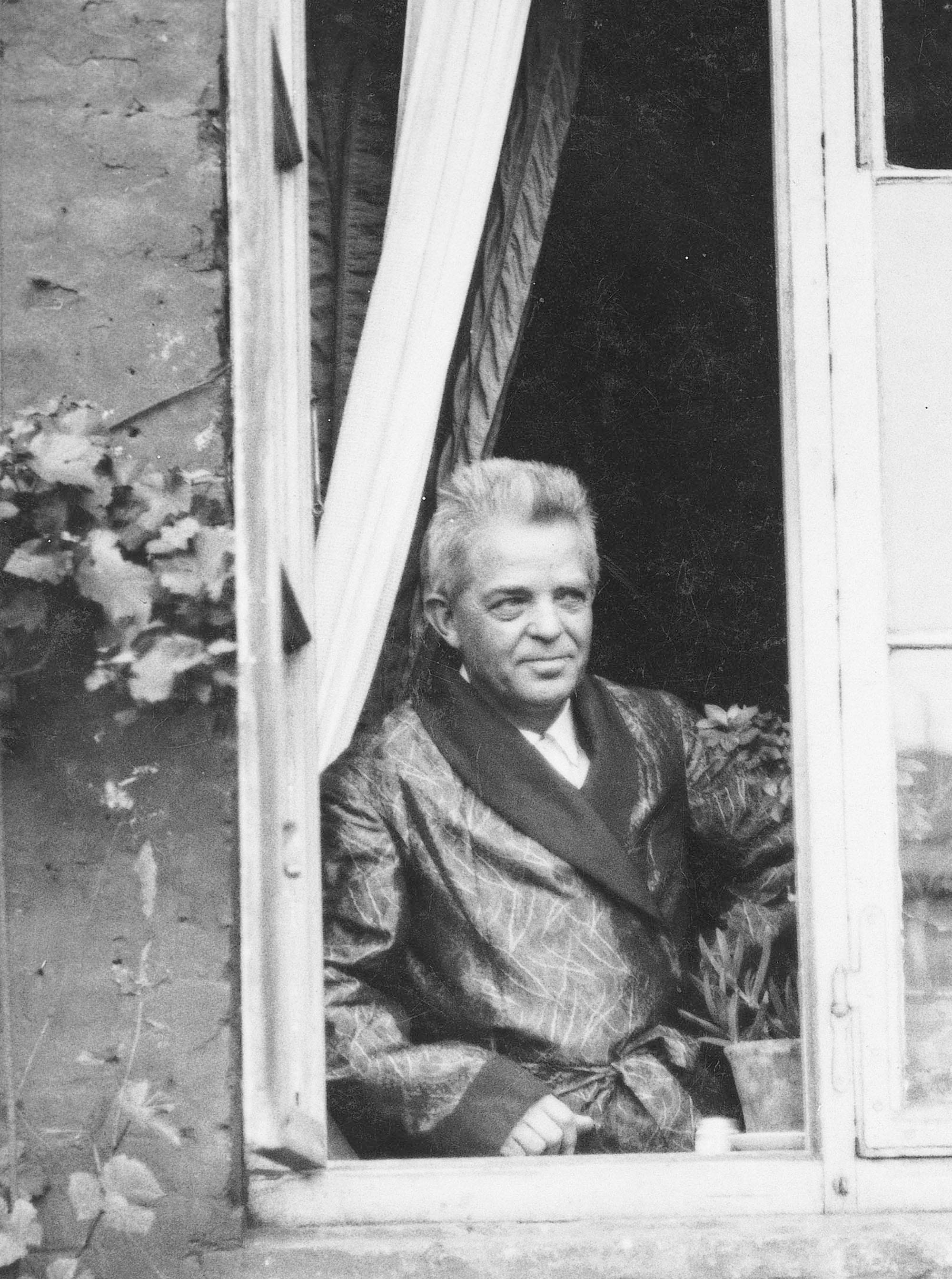
Carl Nielsen på sin 60 års fødselsdag den 9.6.1925. Se 8:323.
