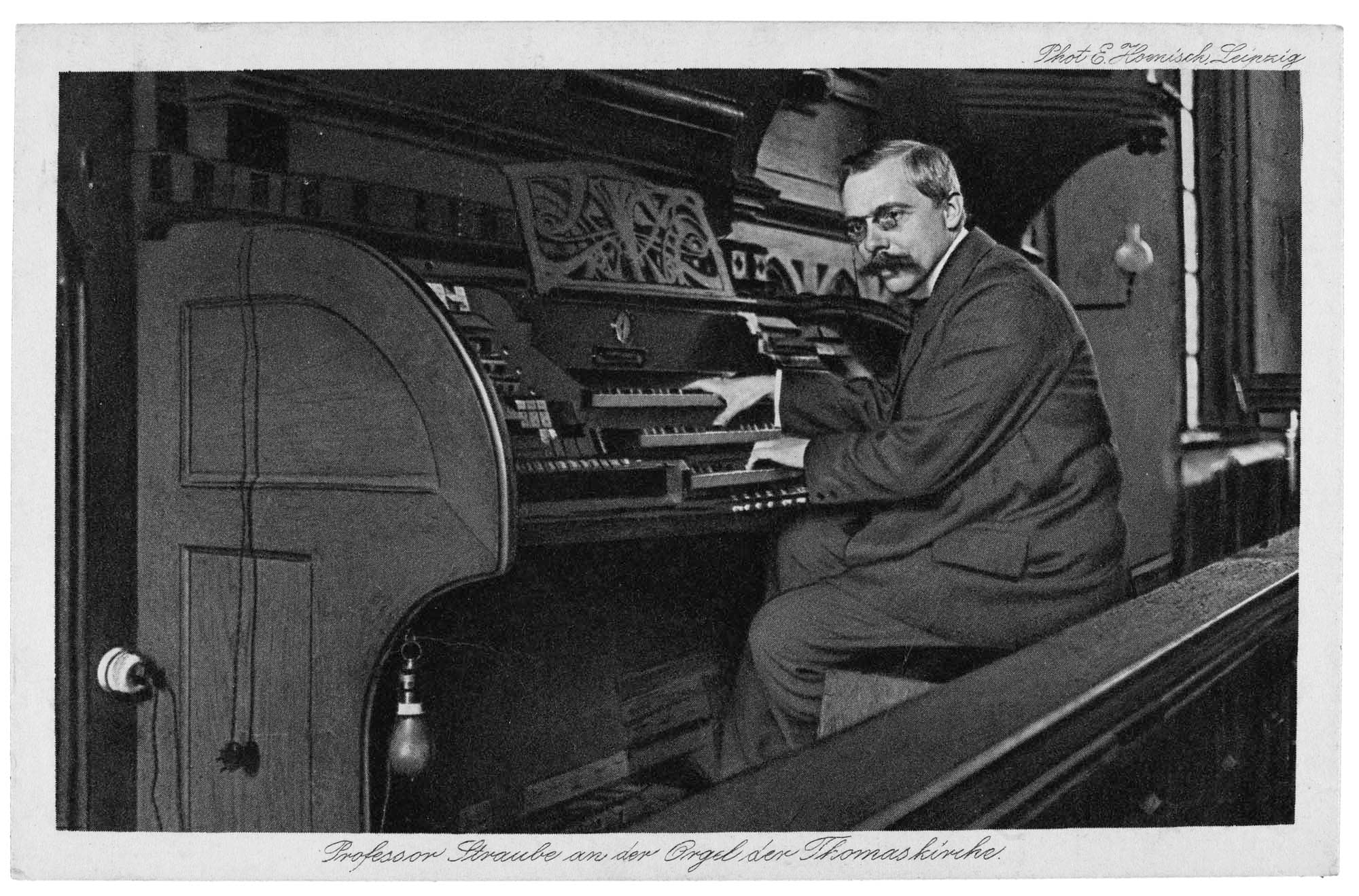 Karl Straube, 1873-1950, organist ved Thomaskirken i Leipzig 1902-1918, Thomaskantor 1918-1939.