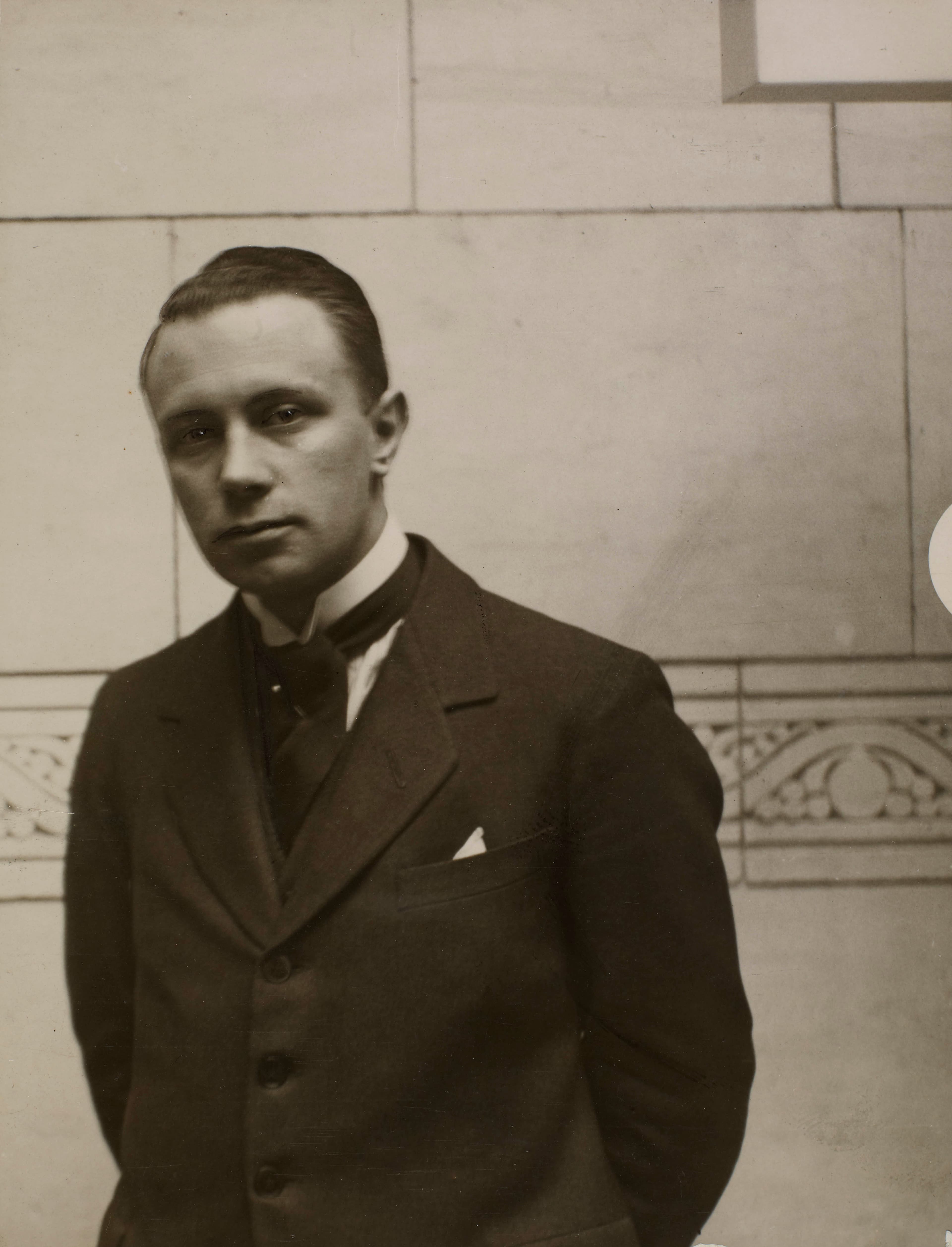 Mogens Wöldike, 5.7.1897-20.10.1988.